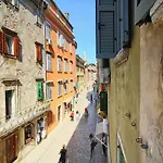 Apartment La Vela Rovinj
