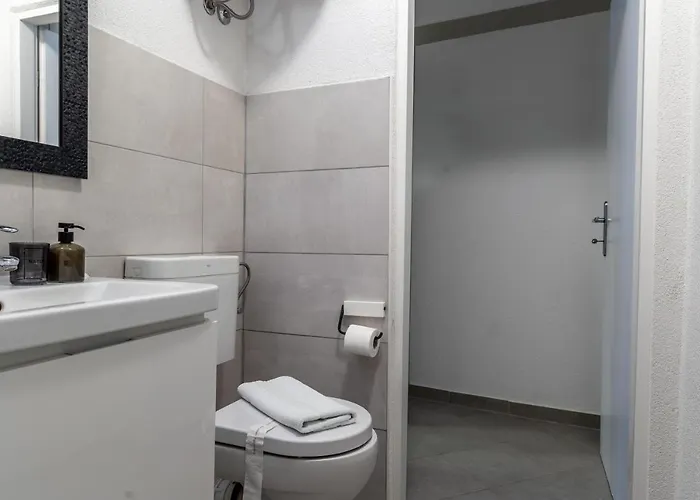 La Vela Ρόβινι