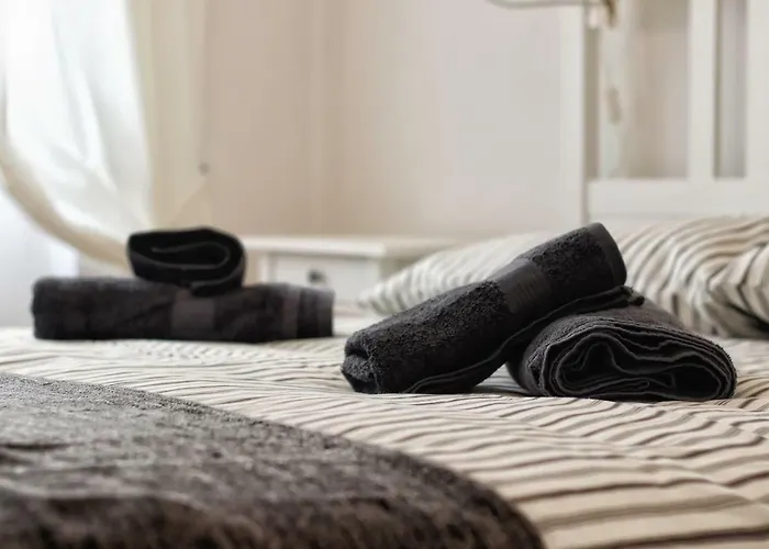 La Vela * Ρόβινι